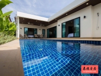 泰国普吉岛房地产：豪华泳池别墅出租