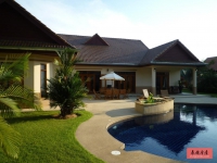 泰国芭提雅4卧4卫豪华别墅Nongplalai