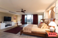 泰国曼谷通罗Thong Lor超大高层豪宅：The Habitat