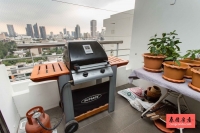 泰国曼谷通罗Thong Lor超大高层豪宅：The Habitat