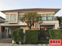 泰国曼谷别墅出租，高端社区4房4卫